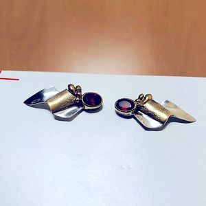 ⬇️Unique Two Tone Garnet Earrings w/925 Silver